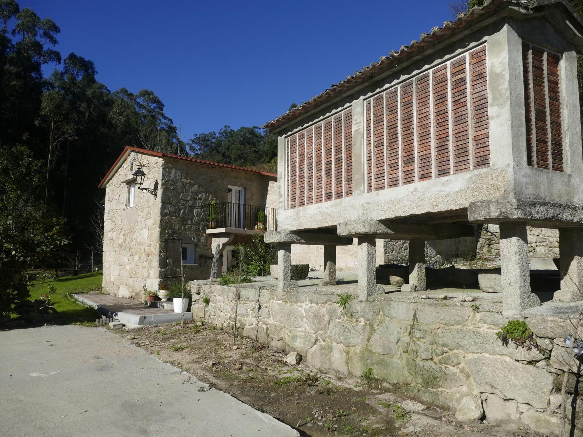 Casita A Estrenar En Finca Con Rio Proxima A Tui, Gondomar Y Portugal. Экстерьер фото